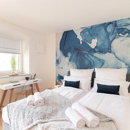 Peter Apartments - Apartment Mit Eigenem Eingang I 30Qm I Zentrale Lage I Bad I Kueche I Terrasse I Tv Fulda Ngoại thất bức ảnh