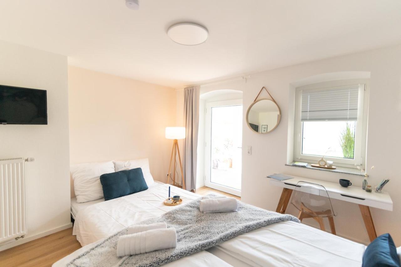 Peter Apartments - Apartment Mit Eigenem Eingang I 30Qm I Zentrale Lage I Bad I Kueche I Terrasse I Tv Fulda Ngoại thất bức ảnh