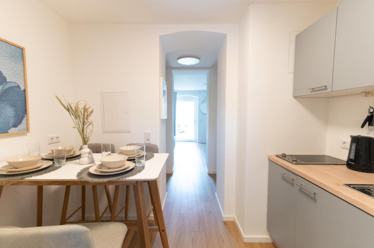 Peter Apartments - Apartment Mit Eigenem Eingang I 30Qm I Zentrale Lage I Bad I Kueche I Terrasse I Tv Fulda Ngoại thất bức ảnh